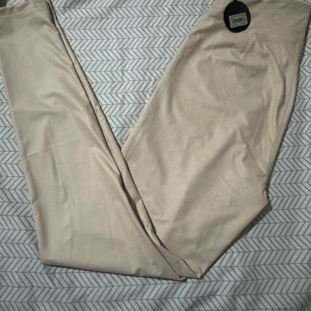 Offline by Aerie Cream Full-Length Faux Leather Leggings